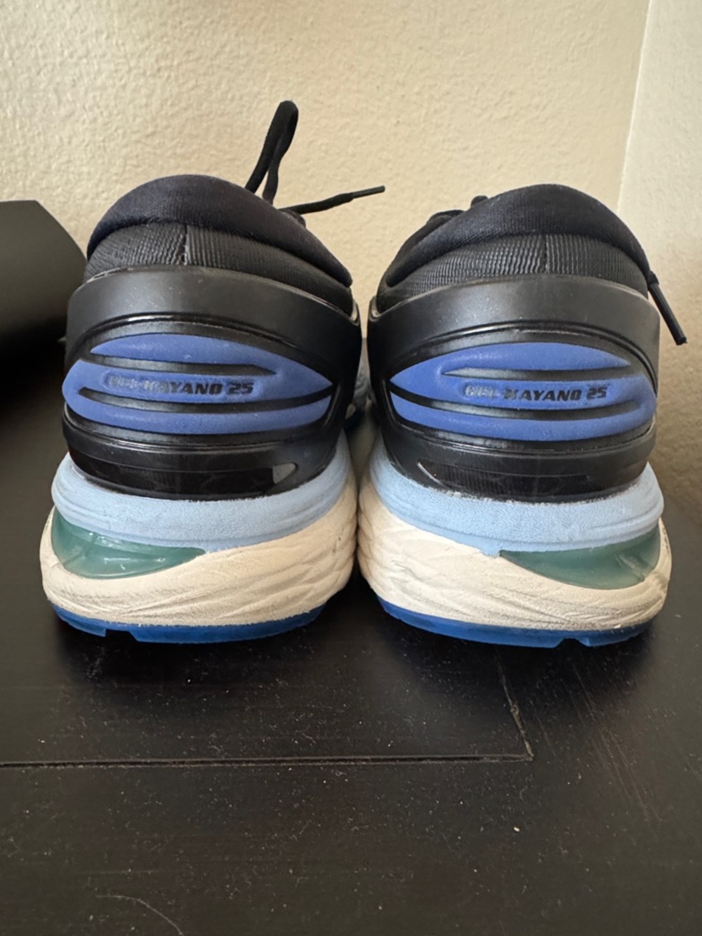 Asics Gel Kayano 25 Sneakers in Black and Blue Size 9 - Picture 5 of 7